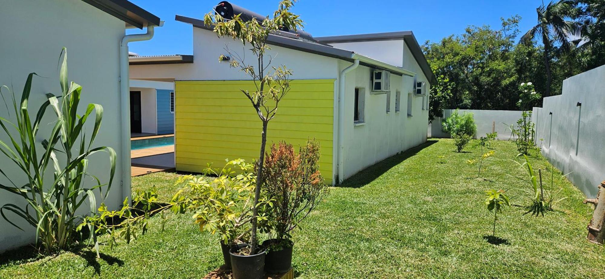 Paradise City Break Saint Pierre Exterior photo